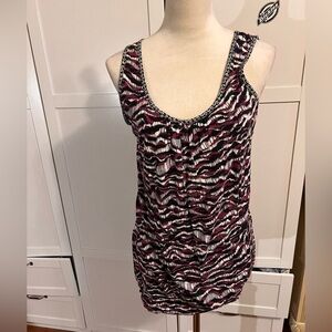 Women top. Accepting offers